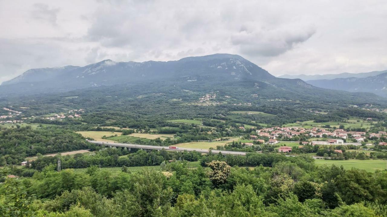 Apartma In Soba Vipavski Kriz Ajdovščina Eksteriør bilde